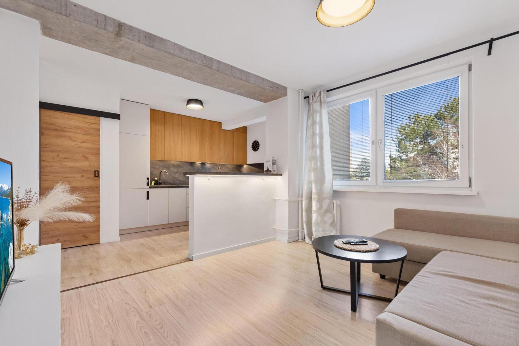 Barbyb Apartment - With Free Parking 브라티슬라바 외부 사진